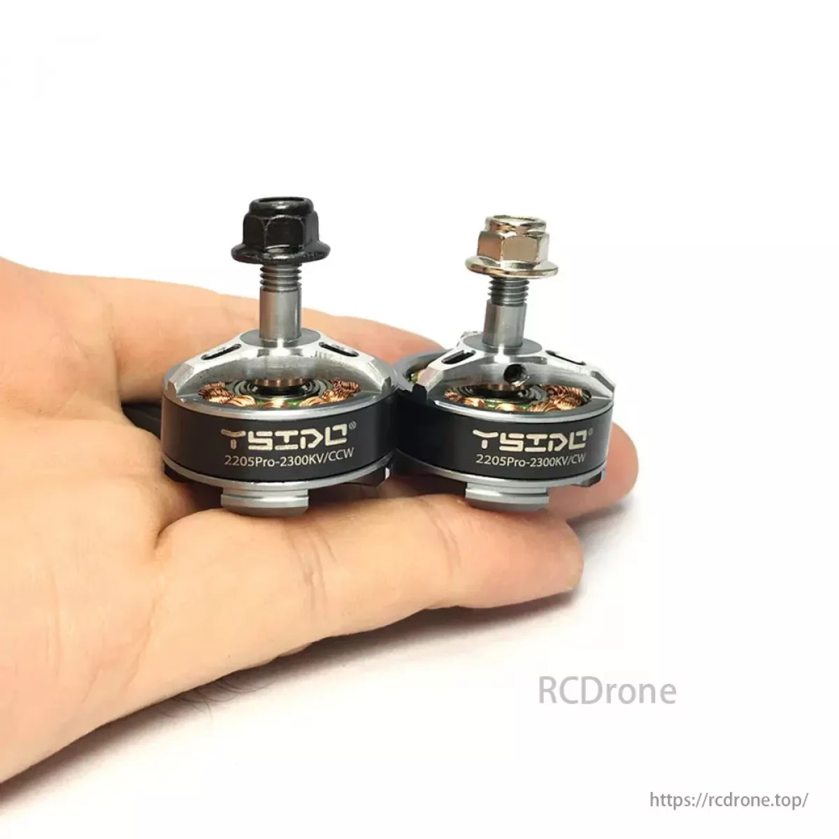 Бесколлекторный мотор YSIDO 2205PRO 2300KV 2-4S CW/CCW для FPV гонок дронов QAV250 X210 Бесколлекторный мотор YSIDO 2205PRO 2300KV 2-4S CW/CCW для FPV гонок дронов QAV250 X210