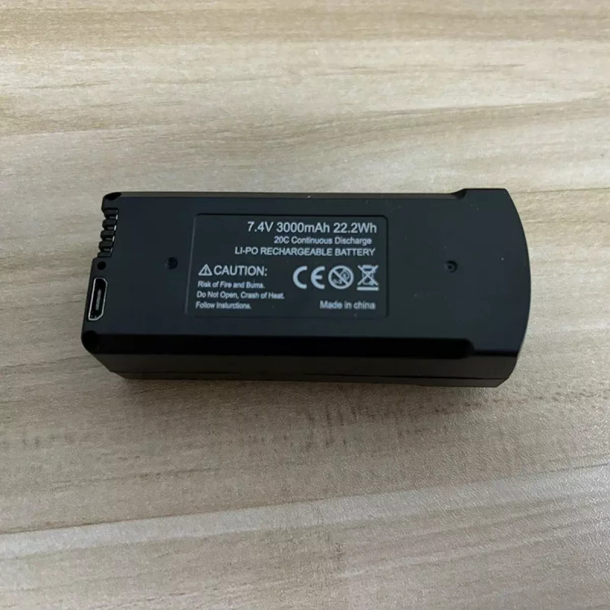 Аккумулятор для дрона V198, 7.4V, ёмкость 3000mAh Аккумулятор для дрона V198, 7.4V, ёмкость 3000mAh