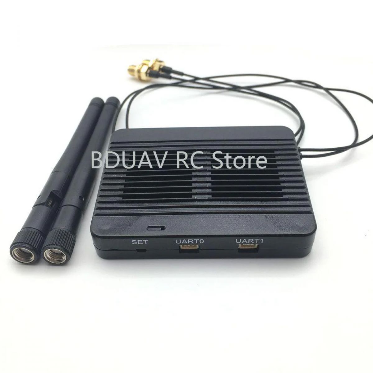 Передатчик Skydroid H16/Pro 2.4ГГц 16CH FHSS 20KM 1080P с телеметрией, R16 и камерой MIPI Передатчик Skydroid H16/Pro 2.4ГГц 16CH FHSS 20KM 1080P с телеметрией, R16 и камерой MIPI