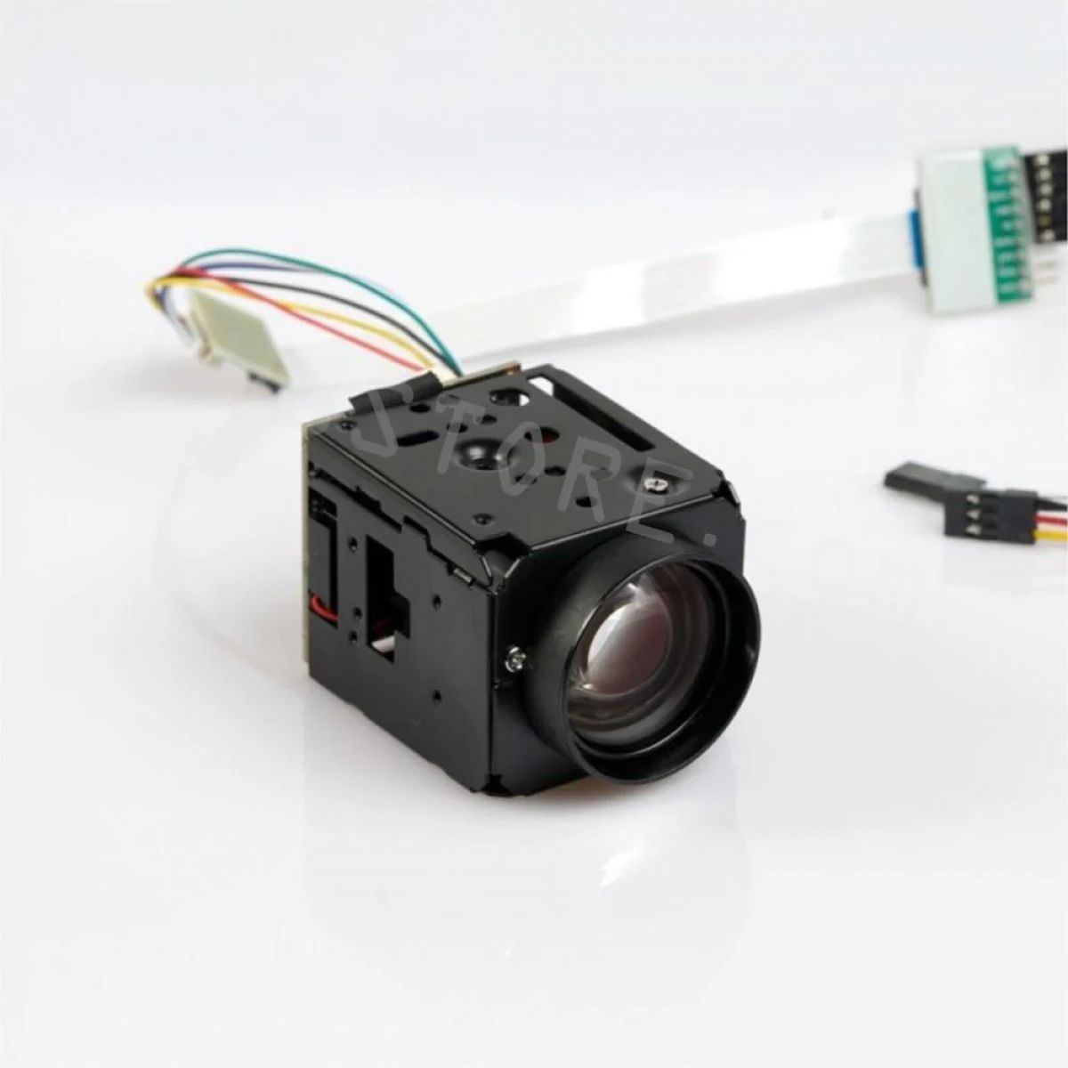Камера Foxeer 10x Zoom 700TVL Effio DSP CMOS с PWM для FPV, БПЛА и аэрофотосъемки Камера Foxeer 10x Zoom 700TVL Effio DSP CMOS с PWM для FPV, БПЛА и аэрофотосъемки