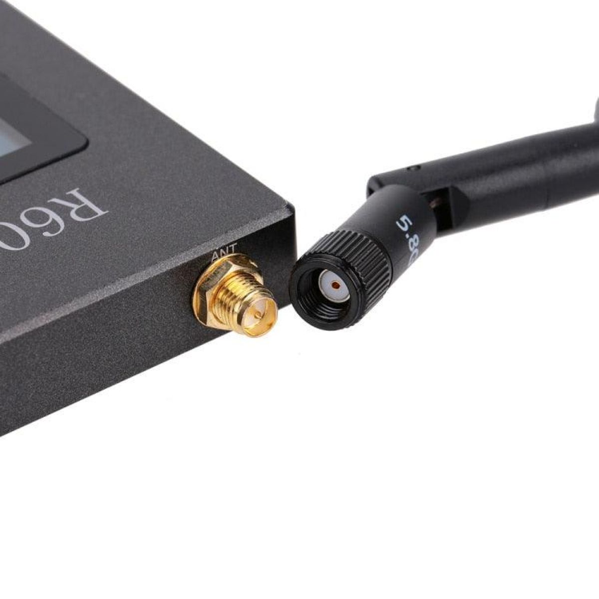 Приёмник видео R600 5.8G 600мВт 32 канала, OLED-дисплей для FPV дронов и аэрофотосъёмки Приёмник видео R600 5.8G 600мВт 32 канала, OLED-дисплей для FPV дронов и аэрофотосъёмки
